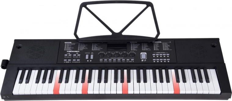 Podsvícené klávesy pro rychlou výuku