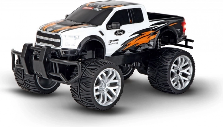 Realistický off-road design a velká kola