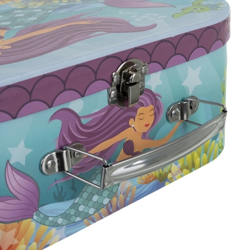 Pevný kovový kufřík na cesty