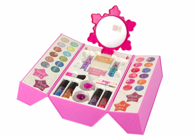 Bezpečný dětský makeup