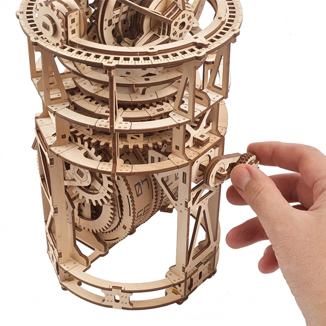 Ugears dřevěný mechanický model hodinový strojek s tourbillonem
