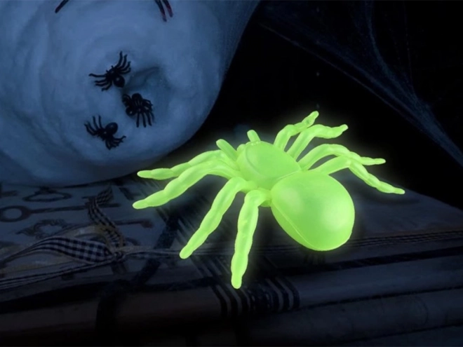 Fluorescenční halloweenské pavouky