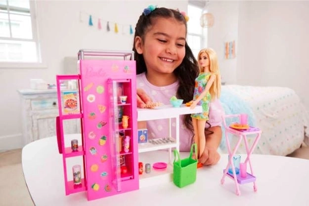 Barbie kuchyňka se spižírnou