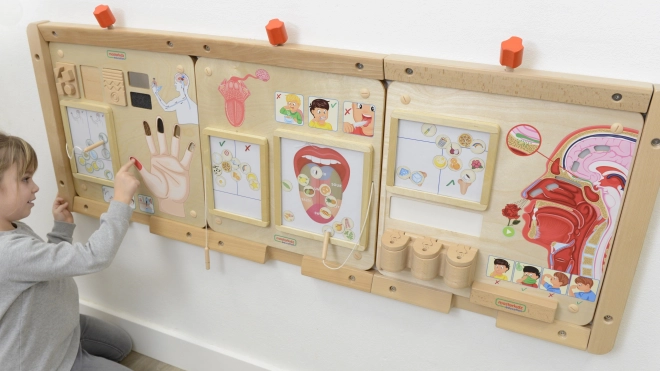 Vzdělávací tabule rozvíjející smysl hmatu Montessori