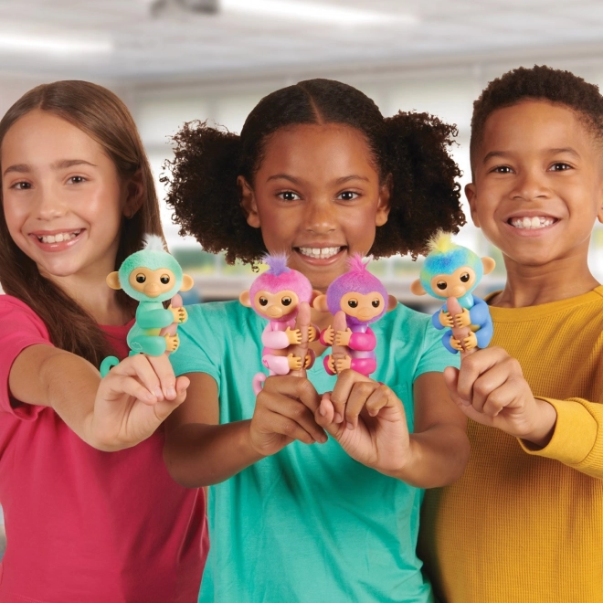 Fingerlings Interaktivní opička Pink Harmony figurka