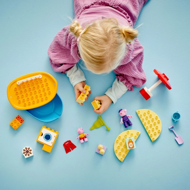 LEGO DUPLO Peppa Pig Výlet lodí