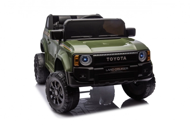 Elektrický vůz Toyota Land Cruiser Prado zelený