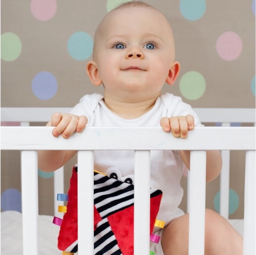 Snadné uchopení díky metkám a uzlíkům