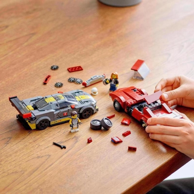 LEGO Speed Champions Chevrolet Corvette C8.R závodní auto a Chevrolet Corvette 1969