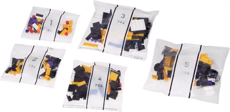 319 stavebních dílků + samolepky