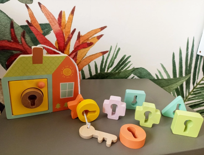 Classic World Montessori dřevěné navlékání klíče a dveře 11 ks