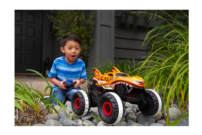 Hot Wheels RC Monster Truck Tygří žralok
