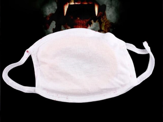 Krvavá zuby maska na Halloween