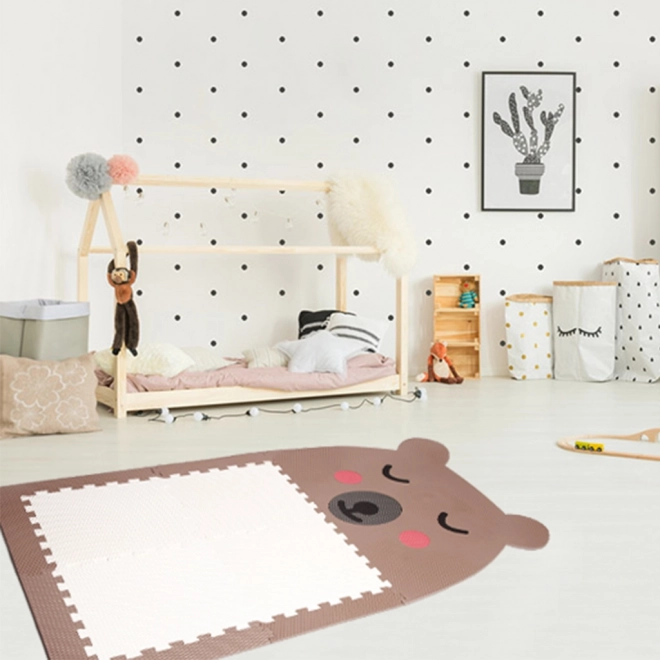 Designová puzzle podlaha Medvídek hnědý s bílým bříškem