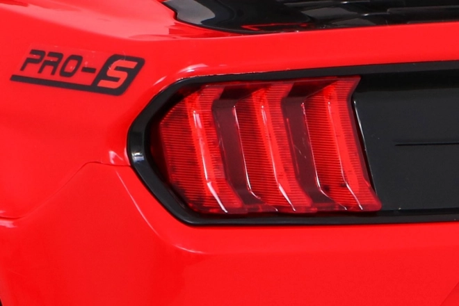 Červené dětské auto GT Sport na baterii s dálkovým ovládáním a MP3