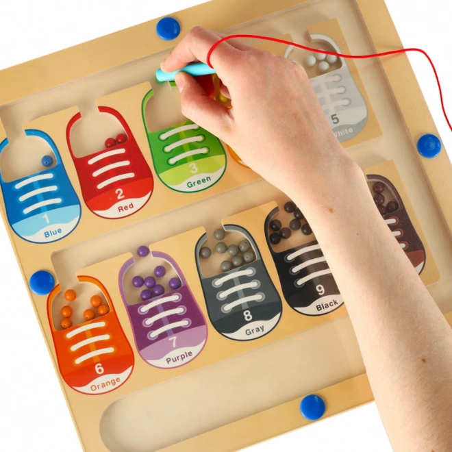 Magnetická vzdělávací tabule montessori na třídění barevných kuliček 30 x 30 cm