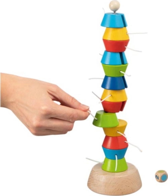 Stabilní věž o výšce 30 cm