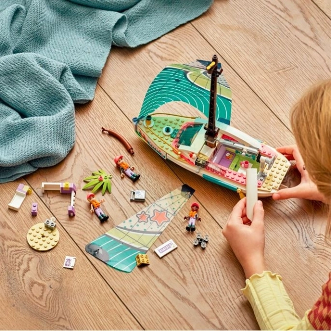 LEGO Friends 41716 Stephanie a dobrodružství na plachetnici