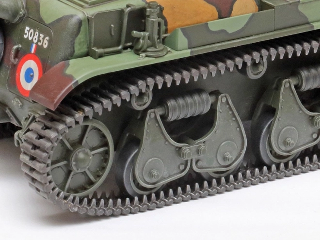 Model plastového francouzského lehkého tanku Renault R35