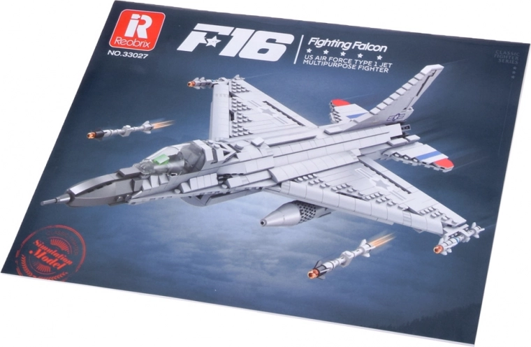 Stojan pro vystavení a výměnná výzbroj