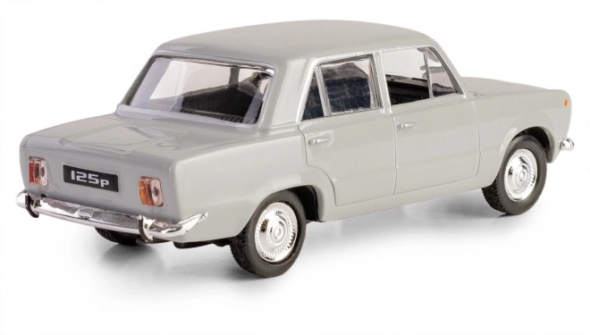 Vozidlo Lidové republiky Fiat 125p ashen