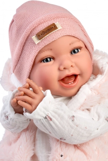 Měkké látkové tělo a ruční výroba