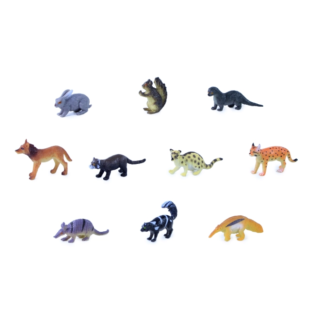 10 realistických mini figurek