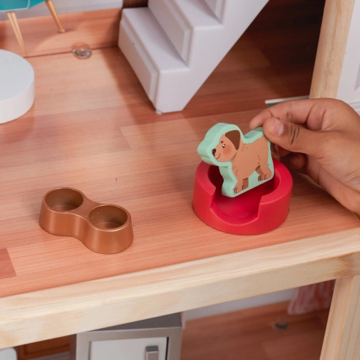 30 dílů nábytku a doplňků včetně domácího mazlíčka