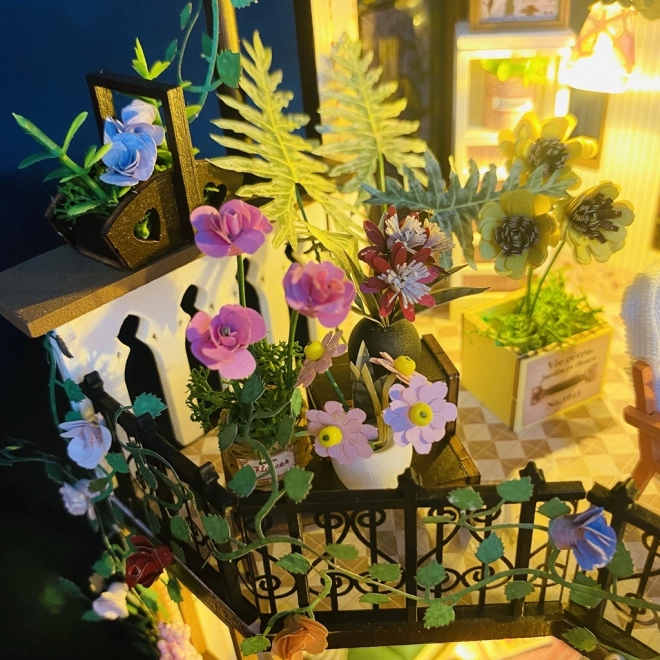 Miniatura domečku Darcyin květinový dům