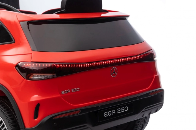 Elektrické autíčko Mercedes-Benz EQA 250 červené