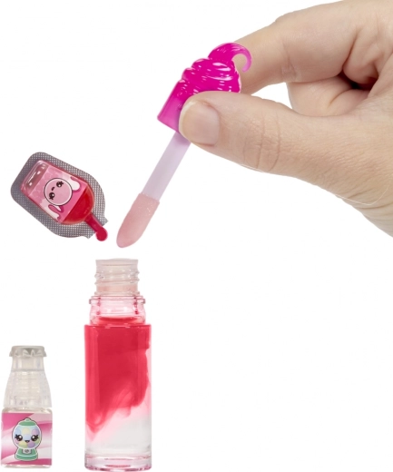 Vytvořte si vlastní třpytivý lesk na rty