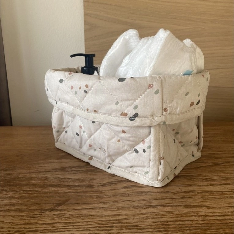 Petú Petú prošívaný úložný košík Dots