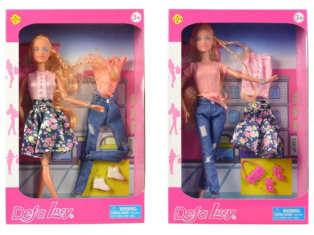 Panenka Lucy s oblečením a doplňky