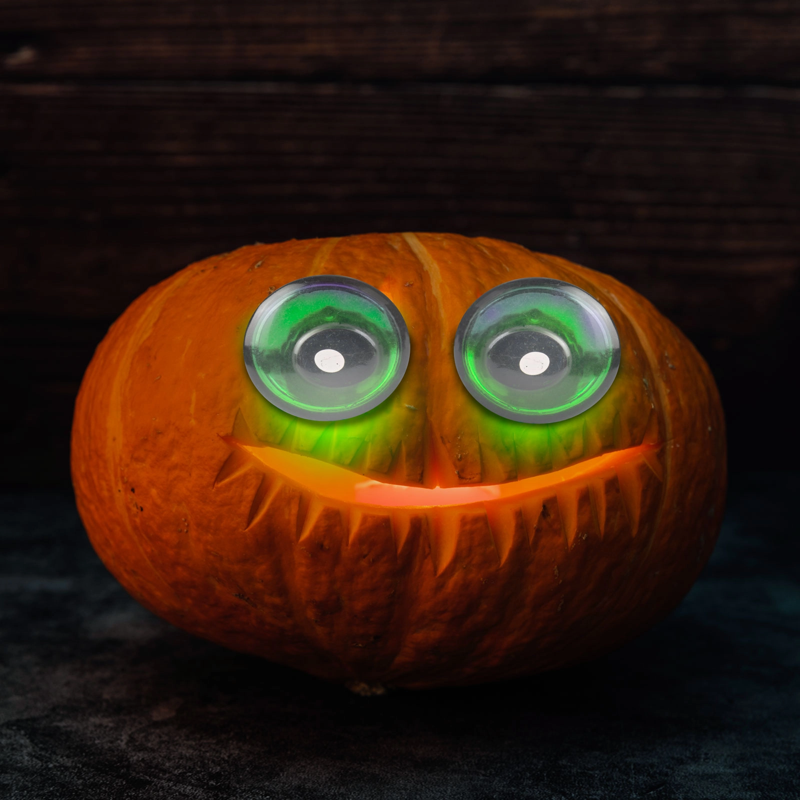 Halloweenské strašidelné oči se zelenými LED