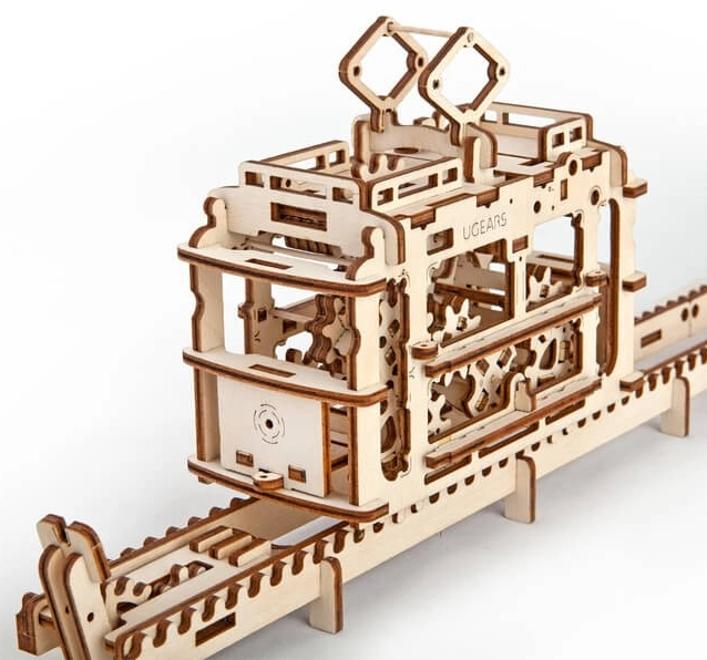 Ugears kabinová lanovka s tratí – 3D dřevěné mechanické puzzle