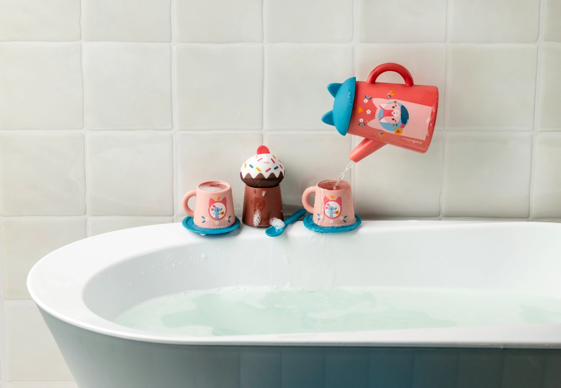 Lilliputiens - hračka do vody čajový servis - kočička Jeanne