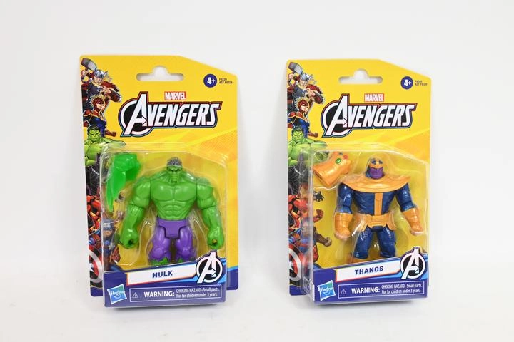 Marvel Avengers akční figurka Hulk nebo Thanos 11 cm