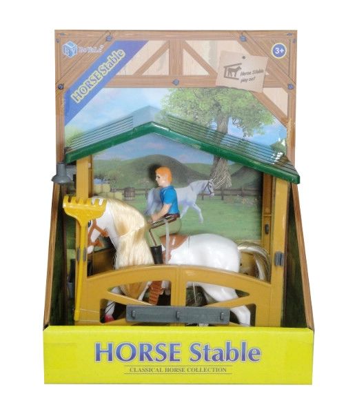 Panenka s koníkem v ohradě