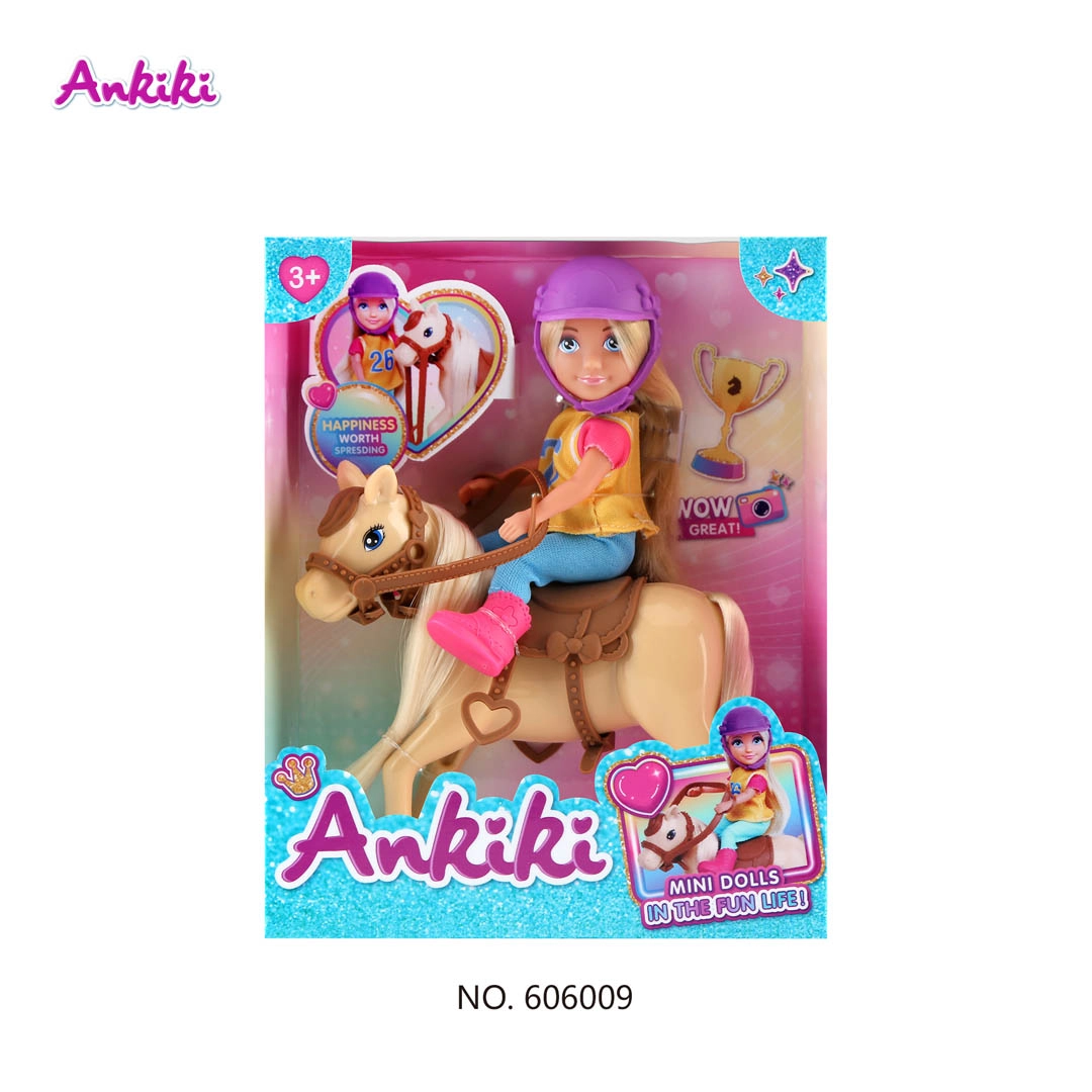Panenka Ankiki s koněm a doplňky
