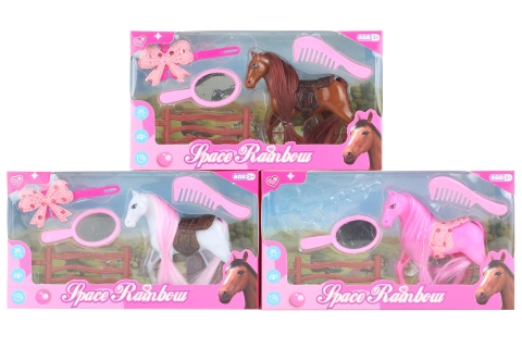 Česací koník s doplňky pro děti