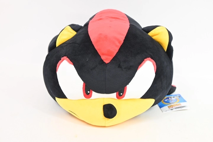 TOMY Mocchi-Mocchi plyšák Shadow ze Sonic the Hedgehog