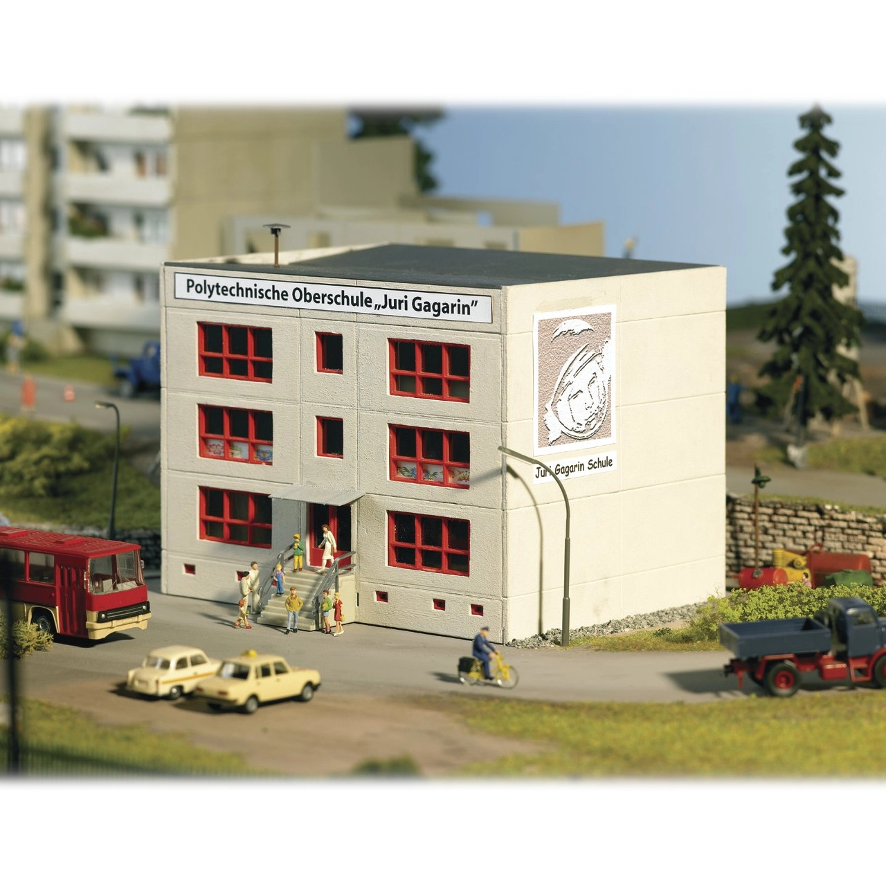 Piko Authentic Edition Polytechnická škola Jurije Gagarina - 61150