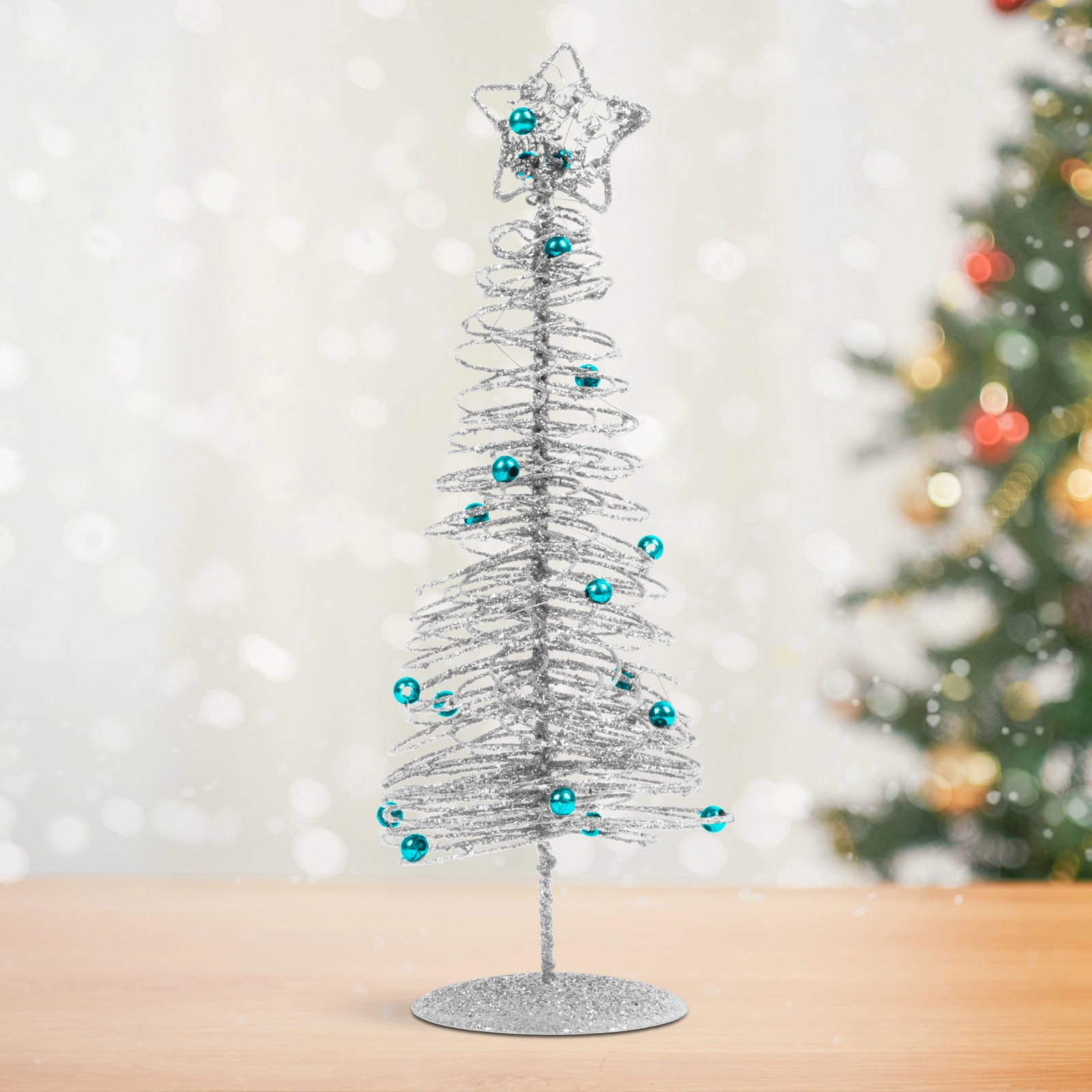 Třpytivý kovový vánoční stromek stříbrný 28 cm