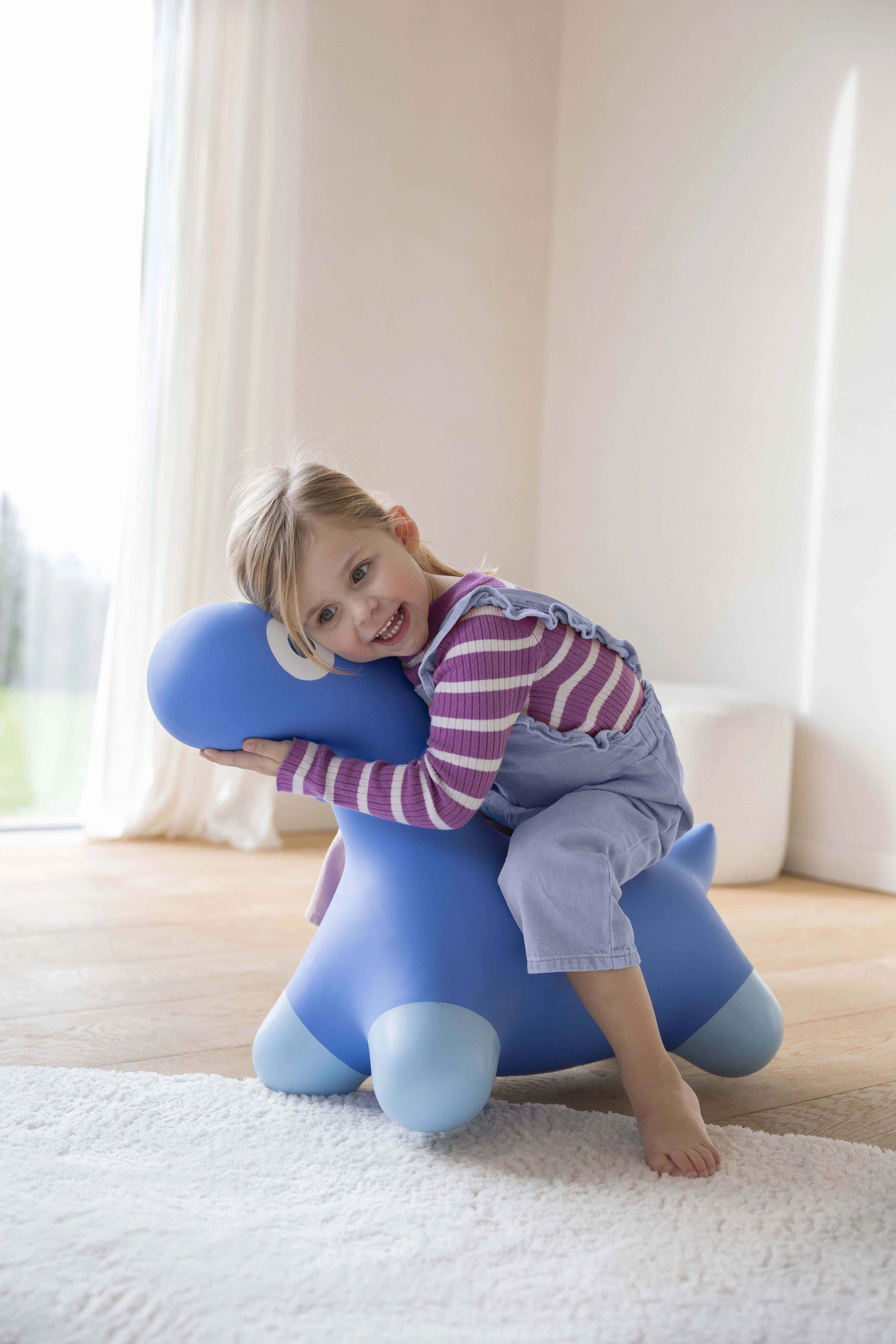 Quut skákací nafukovací dinosaurus cosmic blue