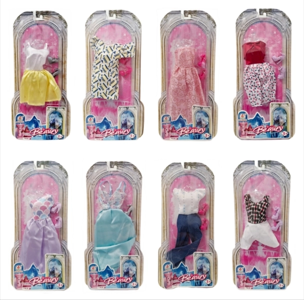 Obleček s doplňky pro panenky