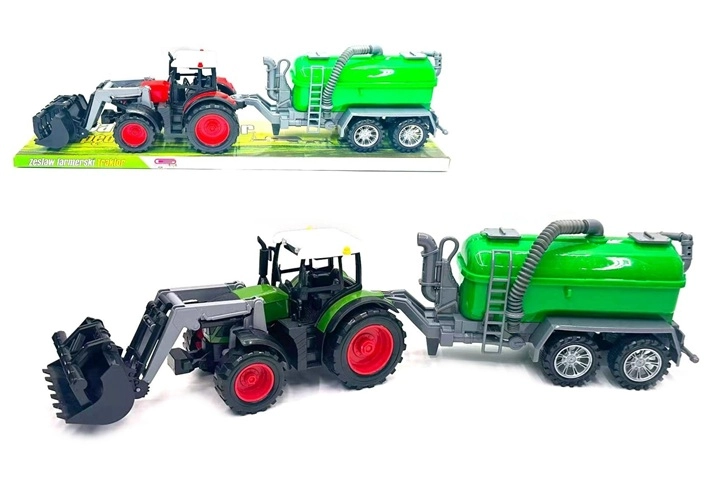 Traktor se zemědělským strojem