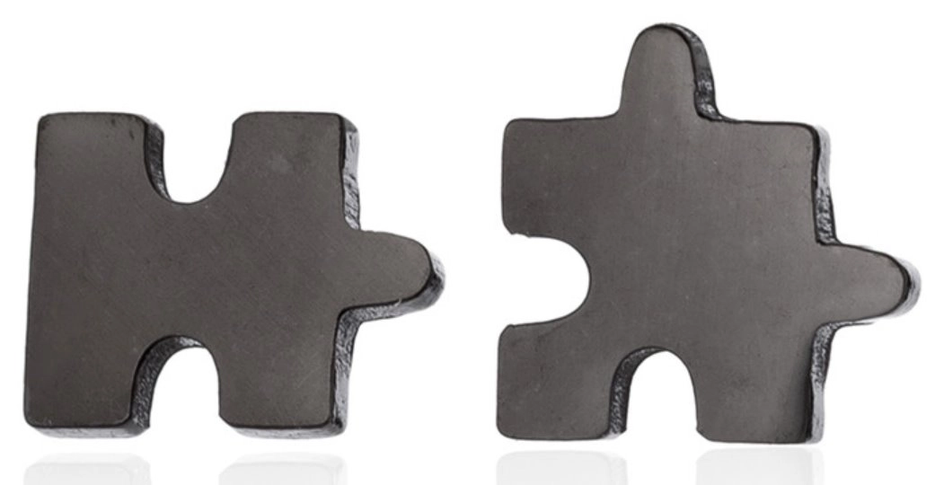 Levně Ocelové náušnice puzzle – černé