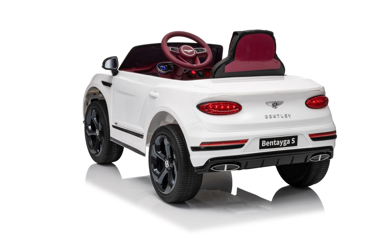 Elektrické autíčko BENTLEY Bentayga S – bílé