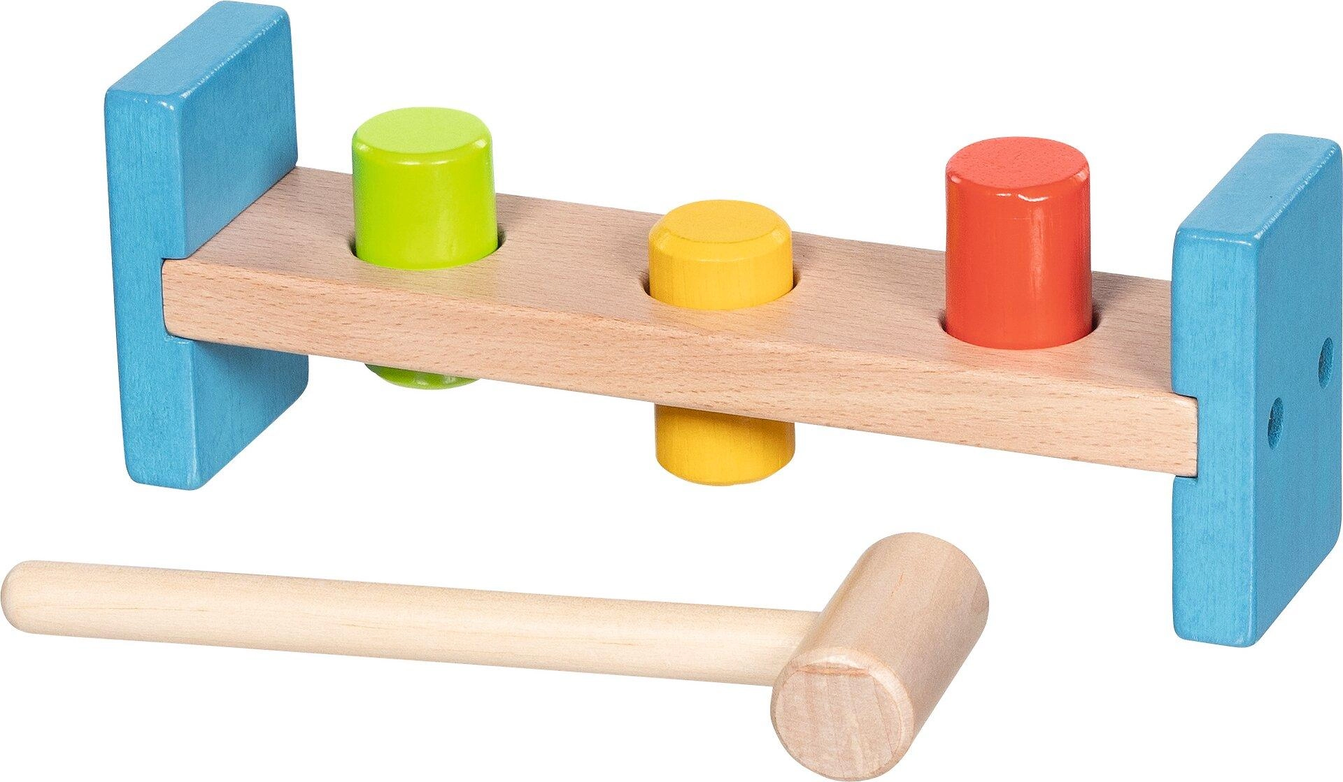Goki dřevěná zatloukačka s kladívkem a 3 kolíky