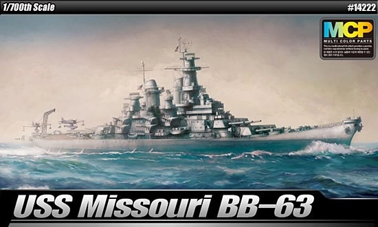 Plastikový model BB-63 USS Missouri
